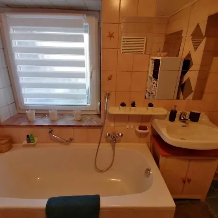 Ferienwohnung Ellinger *